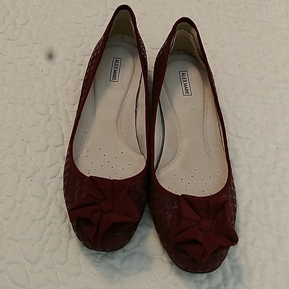 Alex Marie low wedge shoes size 8 blue and burgund